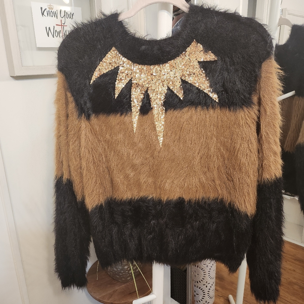 Cynthia Rowley Black & Brown Sweater with Gold Sequins Super Soft Funky Sweater